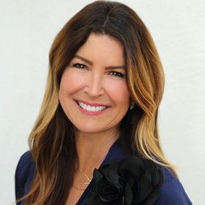 Meet your Posher, Kelli